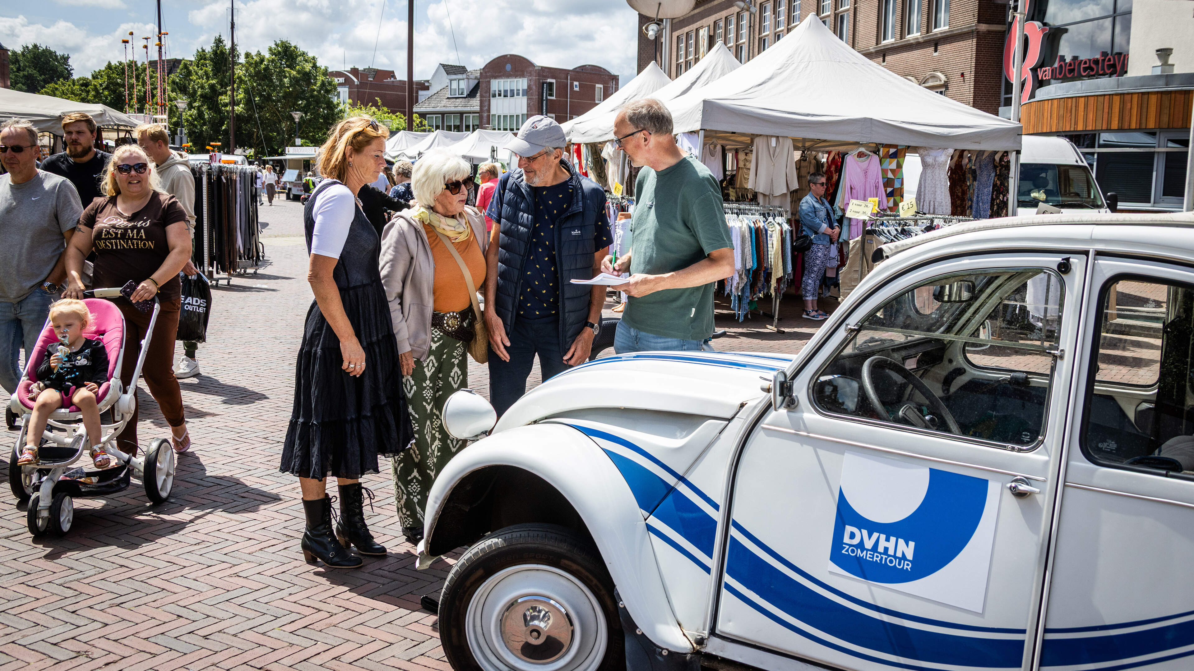 ’Het leukste van de Vakantiemarkt is deze Lelijke Eend’